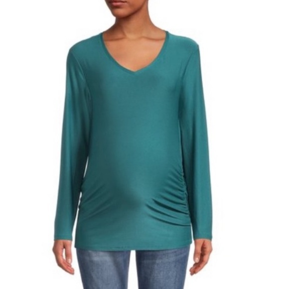 Tops - Maternity V-Neck T-shirt with Long Sleeves